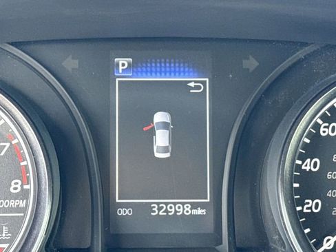 Used 2024 Toyota Camry SE image 17