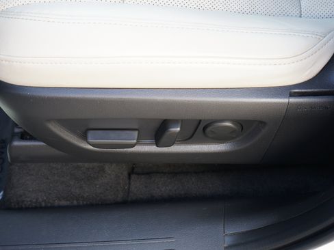 Certified 2024 MAZDA CX-90 Plug-In Hybrid w/ Preferred AWD/4WD image 14