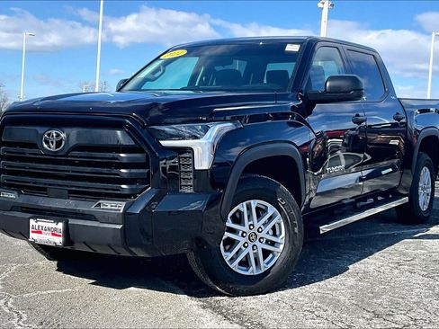 Used 2024 Toyota Tundra SR5 image 1