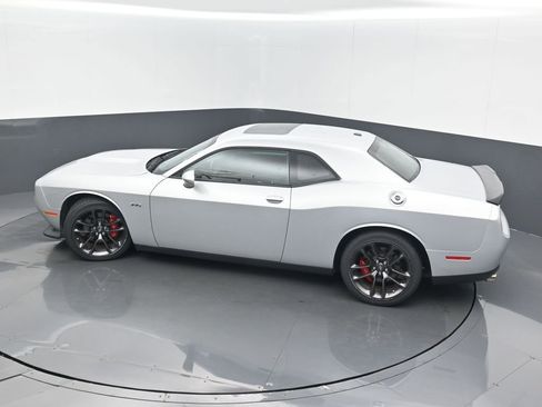 Used 2023 Dodge Challenger R/T w/ Performance Handling Group RWD image 15