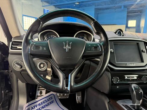Used 2016 Maserati Ghibli S Q4 AWD/4WD image 24