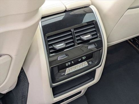 Used 2023 BMW X6 xDrive40i image 18