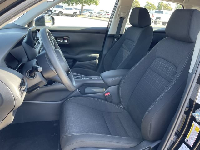 Certified 2025 Honda HR-V LX image 23
