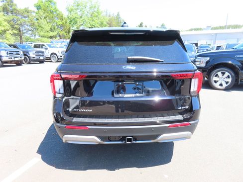 New 2026 Ford Explorer Platinum AWD/4WD image 5