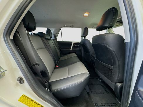 Used 2024 Toyota 4Runner SR5 Premium image 18