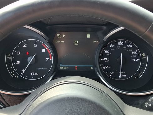 Used 2023 Alfa Romeo Stelvio Veloce AWD/4WD image 26