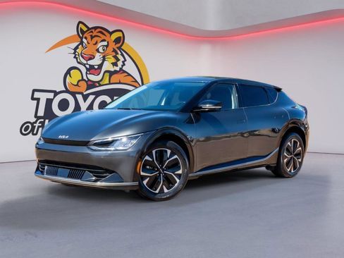 Used 2024 Kia EV6 Wind image 1