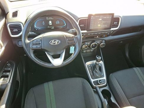 Used 2023 Hyundai Venue SEL w/ Cargo Package FWD image 2