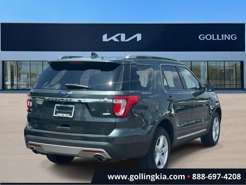 Used 2016 Ford Explorer XLT w/ Equipment Group 202A AWD/4WD image 3