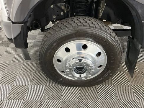 Used 2022 Ford F450 Platinum w/ FX4 Off-Road Package image 35