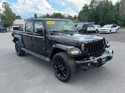 Used 2021 Jeep Gladiator Overland AWD/4WD image 7