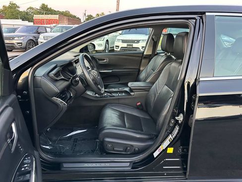 Used 2016 Toyota Avalon Limited FWD image 13