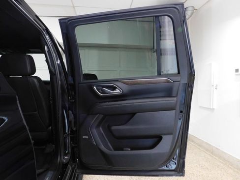 Used 2023 Chevrolet Suburban High Country w/ Max Trailering Package AWD/4WD image 92