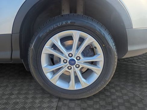 Used 2019 Ford Escape SE AWD/4WD image 31