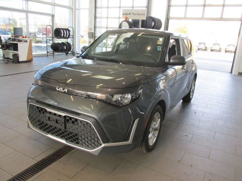 Used 2024 Kia Soul LX w/ Option Group 015 image 3