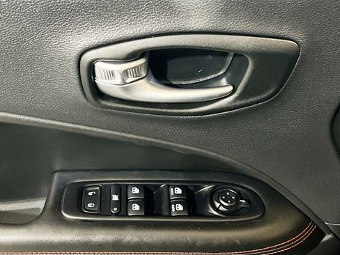 Used 2021 Jeep Compass Trailhawk w/ Sun and Sound Group image 13