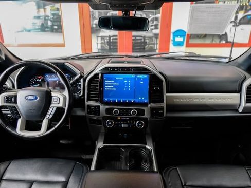 Used 2022 Ford F350 Lariat w/ Lariat Value Package AWD/4WD image 15