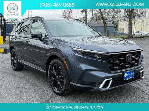 Used 2023 Honda CR-V Sport Touring image 5