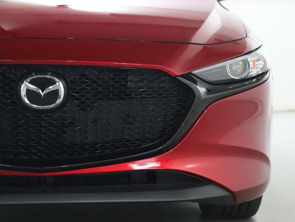 Certified 2025 MAZDA MAZDA3 s FWD image 8