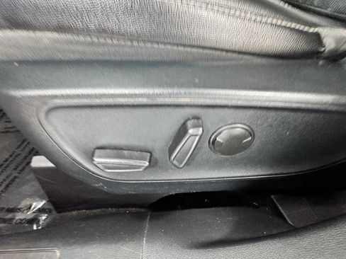 Used 2020 Ford Escape Titanium AWD/4WD image 11