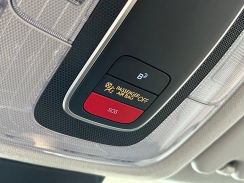 Used 2024 Hyundai Kona SEL FWD image 22
