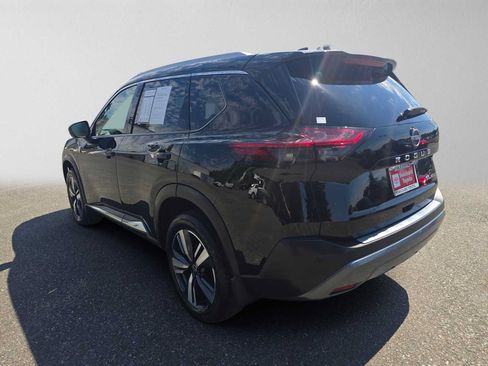 Used 2023 Nissan Rogue SL AWD/4WD image 5