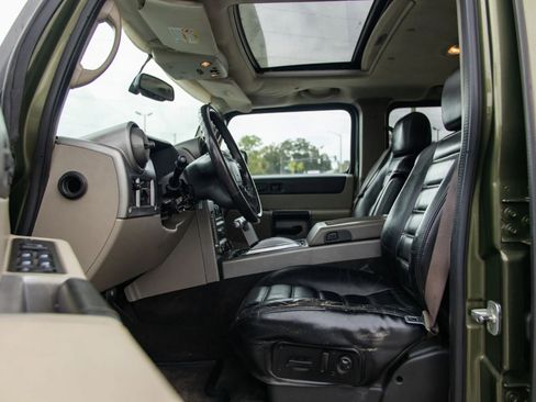 Used 2003 HUMMER H2 w/ Preferred Equipment Group AWD/4WD image 19