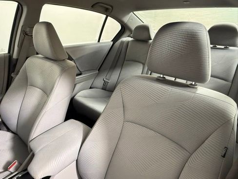 Used 2016 Honda Accord LX image 32