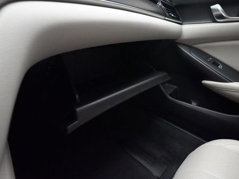 Certified 2021 Honda Accord EX-L image 29