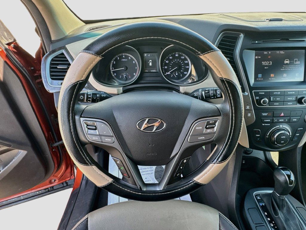 Used 2017 Hyundai Santa Fe Sport FWD image 12