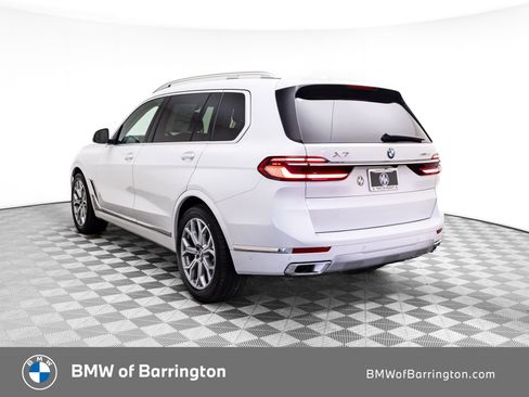New 2026 BMW X7 xDrive40i image 3