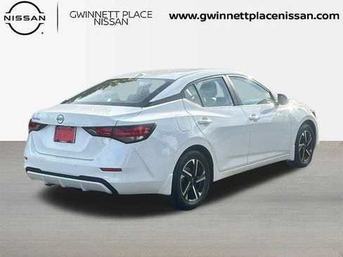 New 2025 Nissan Sentra SV image 5