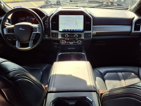 Certified 2022 Ford F250 Platinum image 9