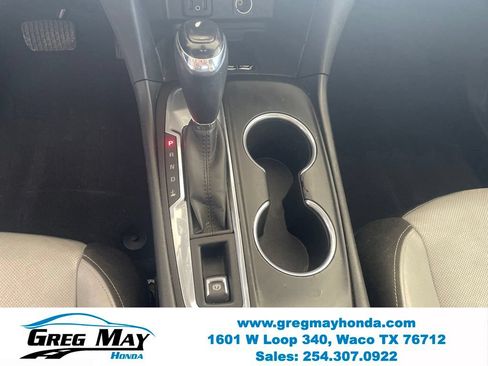 Used 2018 Chevrolet Equinox Premier FWD image 19