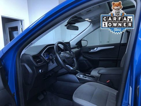Used 2021 Ford Escape SE w/ SE Sport Appearance Package AWD/4WD image 2