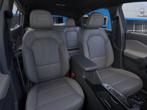 New 2026 Buick Envista Preferred FWD image 16