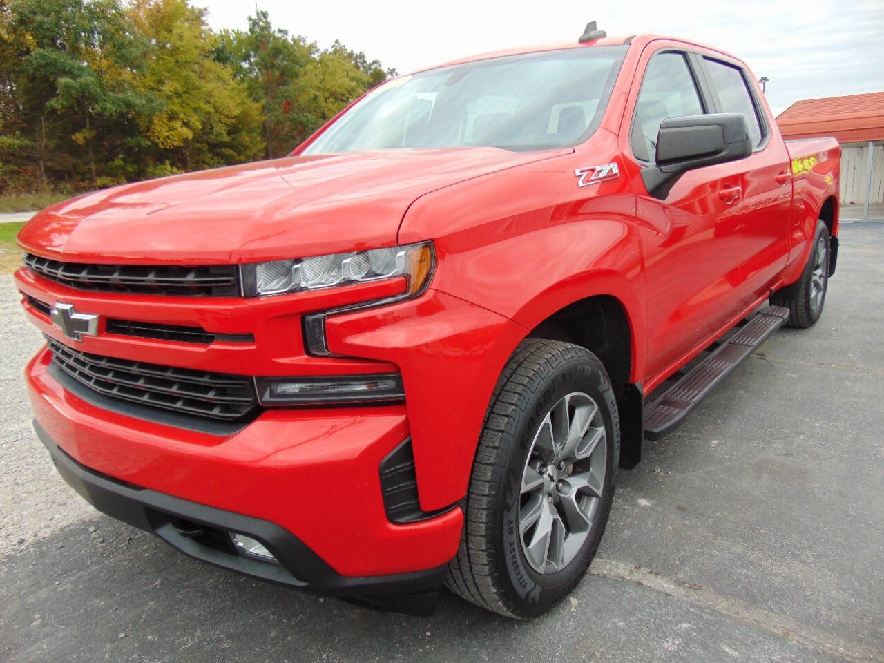 Used 2019 Chevrolet Silverado 1500 RST w/ True North Edition AWD/4WD image 4
