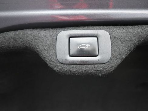 Used 2019 Lexus ES 350 w/ Premium Package FWD image 16