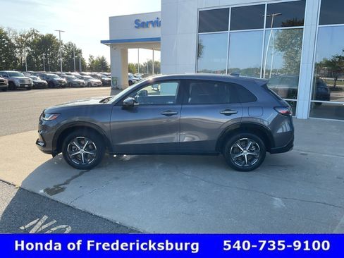 Certified 2024 Honda HR-V EX-L image 3