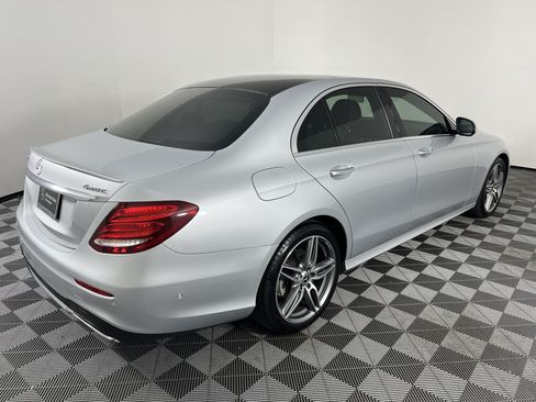 Certified 2019 Mercedes-Benz E 300 4MATIC image 13