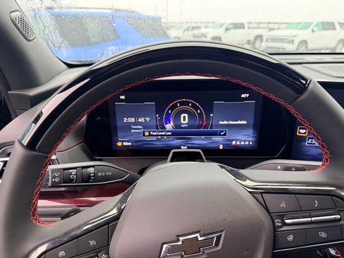 New 2026 Chevrolet Traverse RS w/ LPO, Floor Liner Package FWD image 26