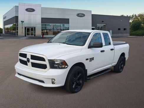 Used 2019 RAM 1500 Express w/ Express Value Package image 5