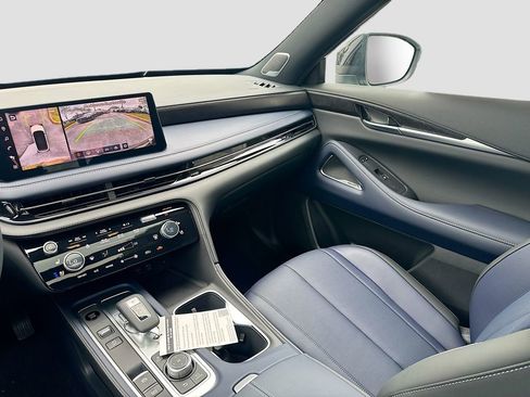 Used 2026 INFINITI QX60 Sport w/ Dark Cargo Package image 26