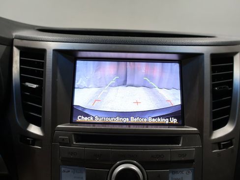 Used 2014 Subaru Legacy 2.5i Premium image 25
