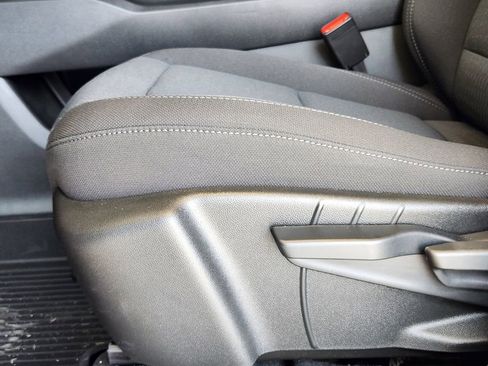 New 2026 Chevrolet Equinox LT w/ LPO, Floor Liner Package image 18