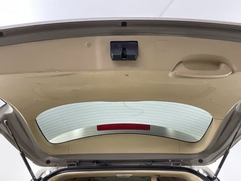 Used 2016 Kia Sedona LX w/ LX Convenience Package image 26