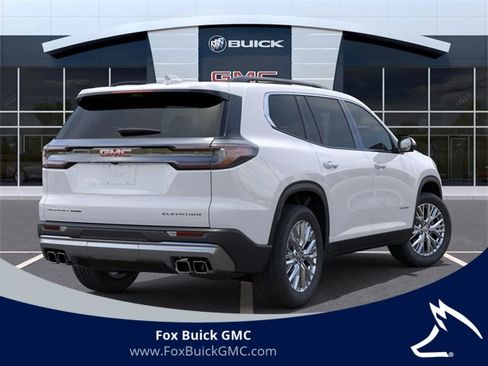 Used 2025 GMC Acadia Elevation w/ Elevation Premium Package image 4