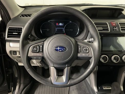 Used 2018 Subaru Forester 2.5i Premium image 23