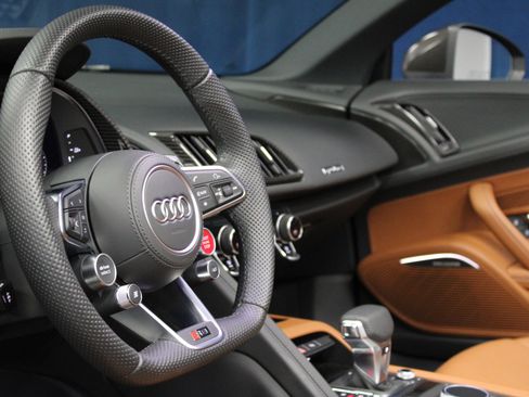 Used 2020 Audi R8 V10 performance image 69