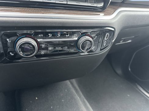 New 2026 Chevrolet Silverado 1500 LT image 15